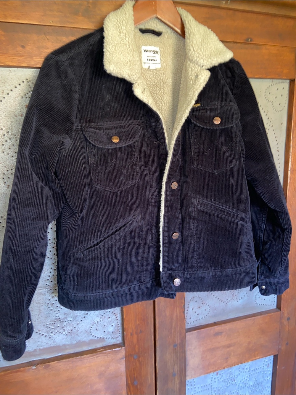 Wrangler Women’s 124WJ Black Corduroy Sherpa Jacket Western L